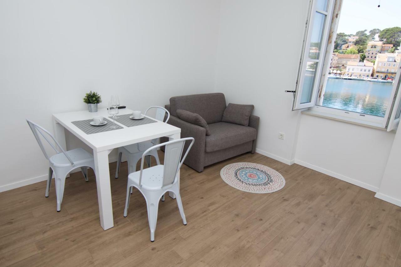 Apartments And Rooms Jospino Mali Lošinj Exterior foto